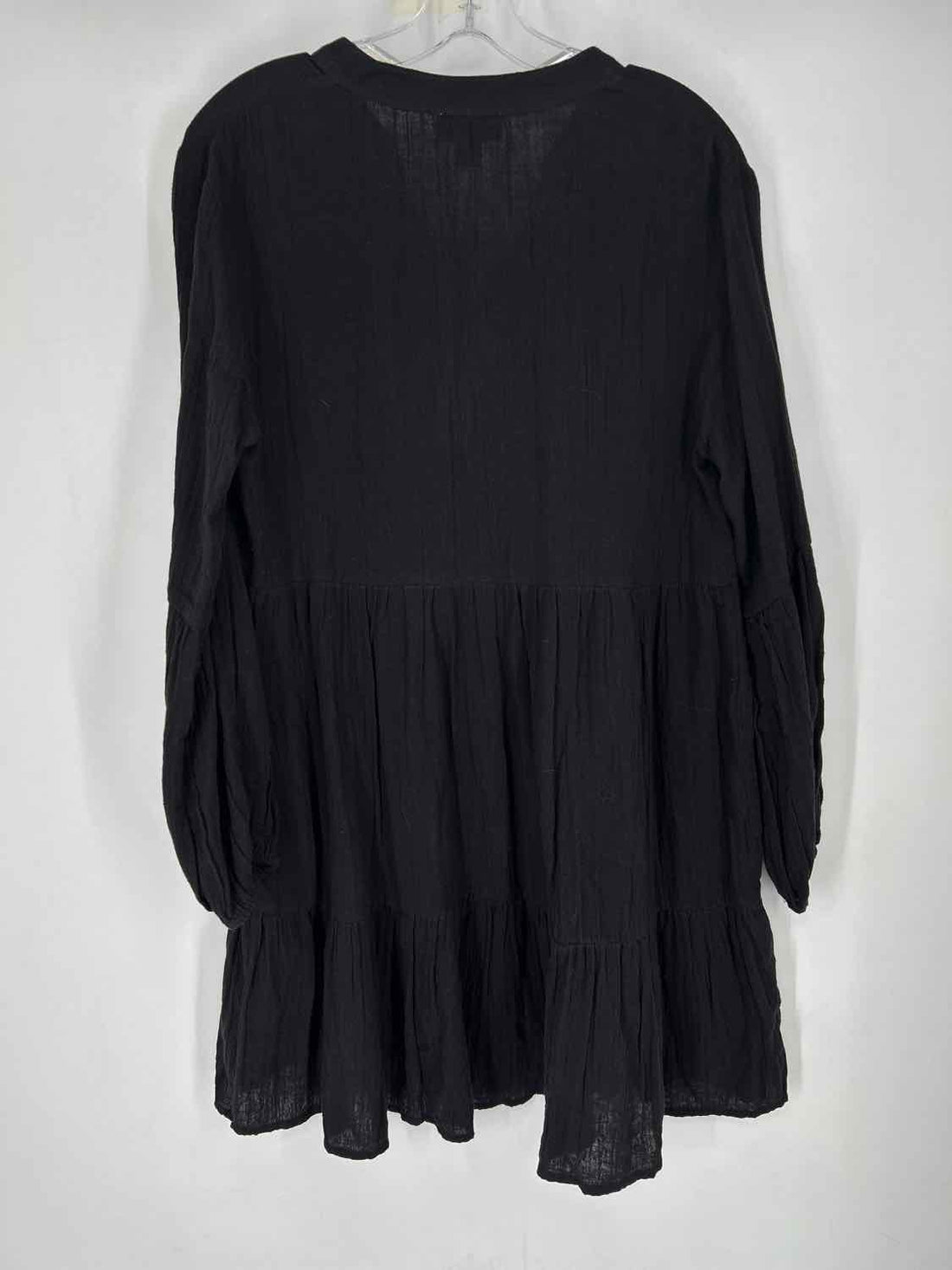 Charlie Paige Size M Black NWT Dress