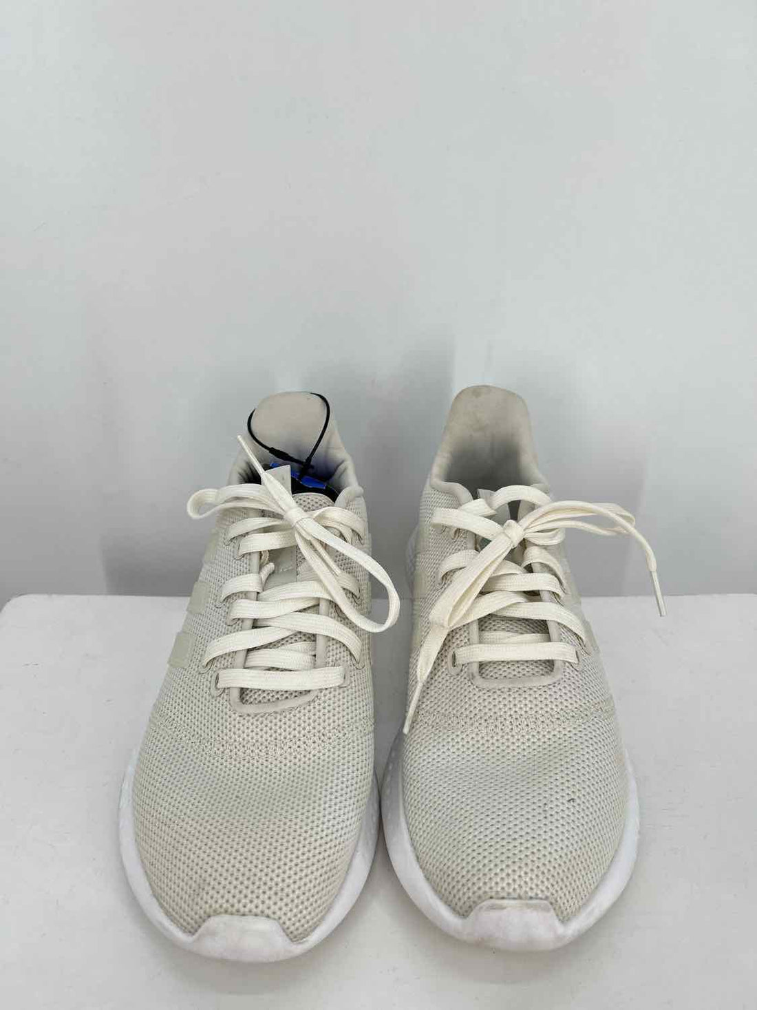Adidas Women Size 8.5 Cream Sneakers