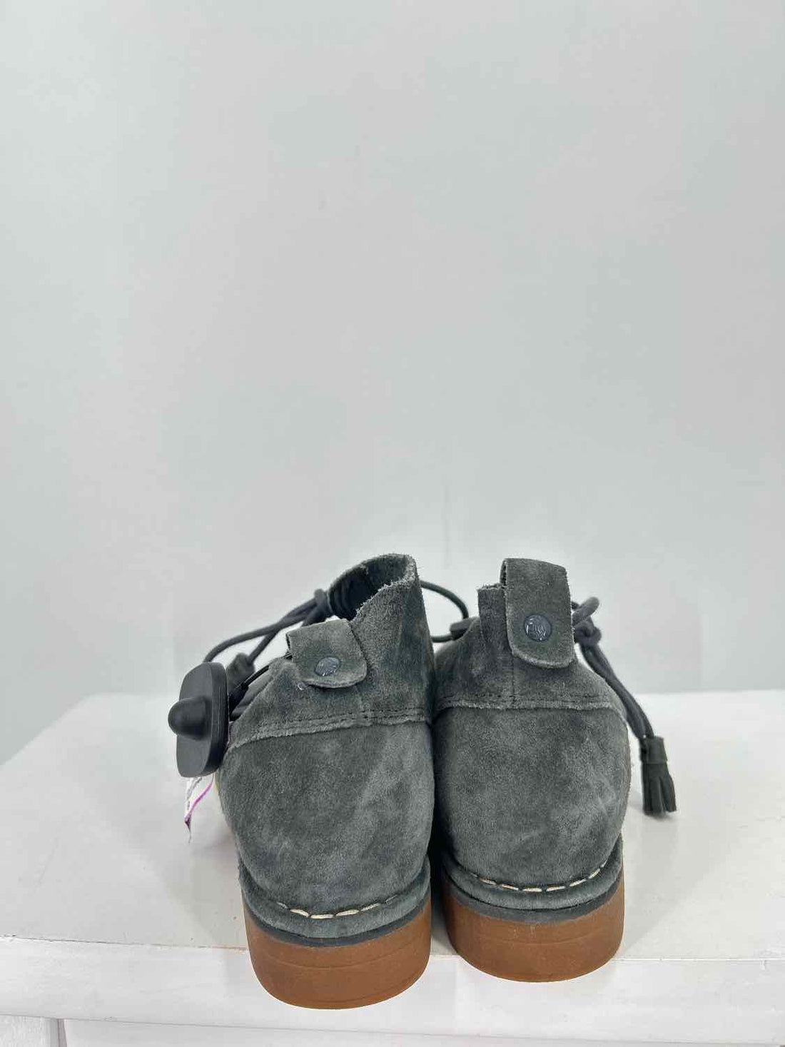 Hush Puppies Women Size 9 Gray Suede Ankle Boot