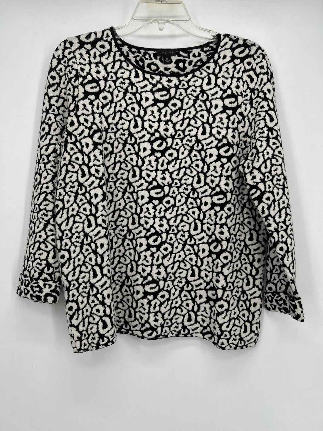 Ann Taylor Size M Black & White Leopard Sweater