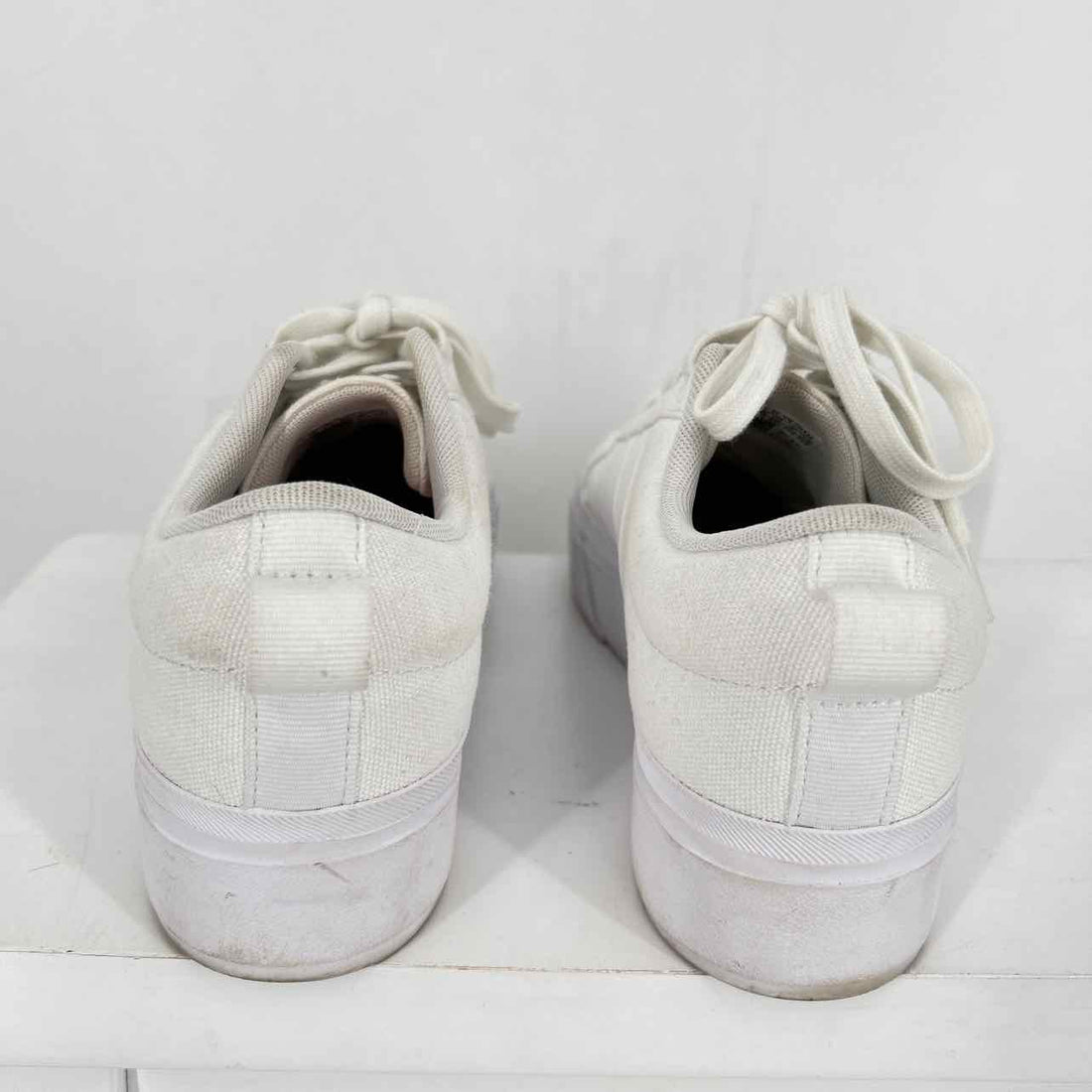 Adidas Women Size 9 White Sneakers