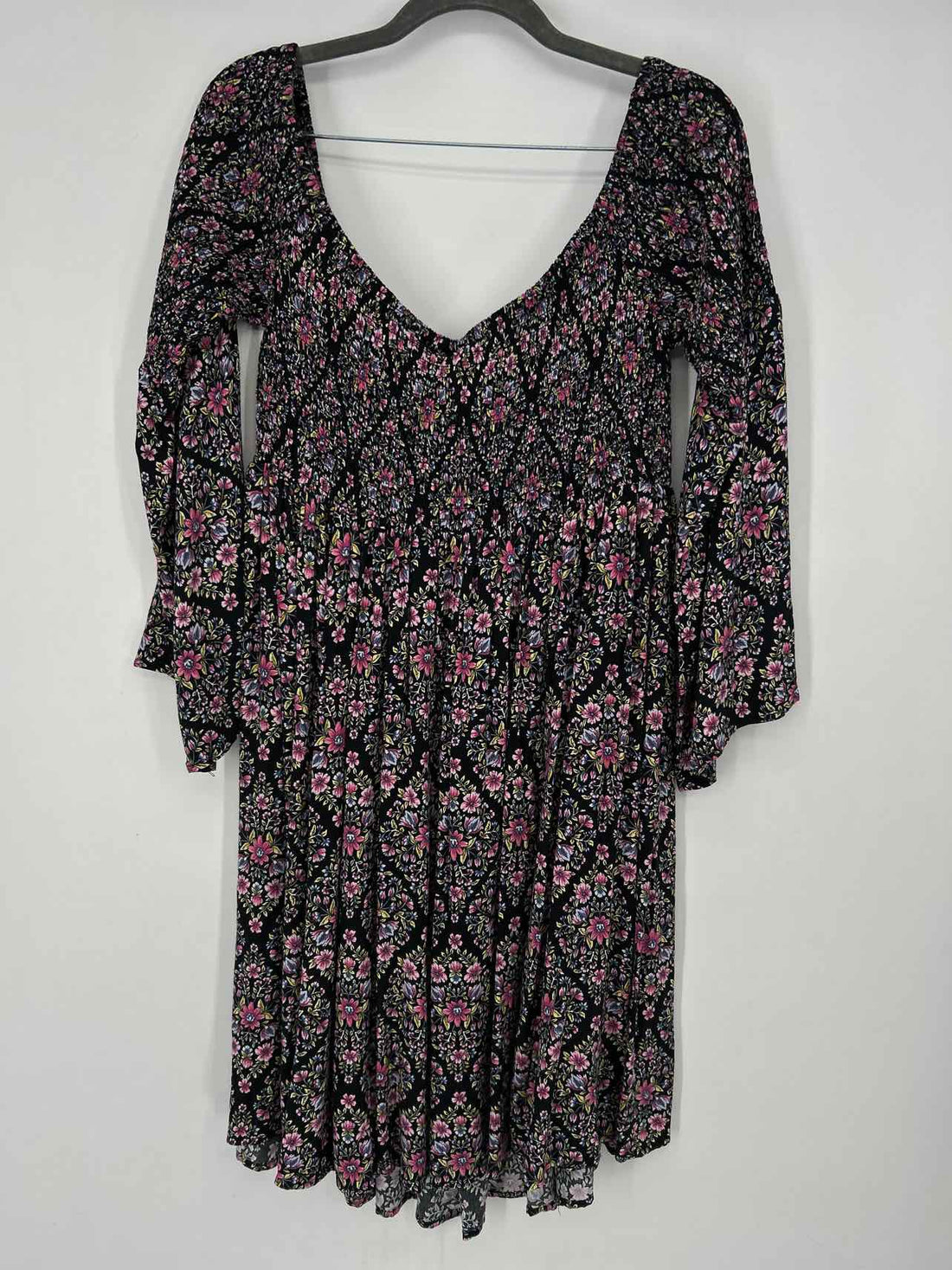 Torrid Size 1X Black Floral Long Sleeve Dress