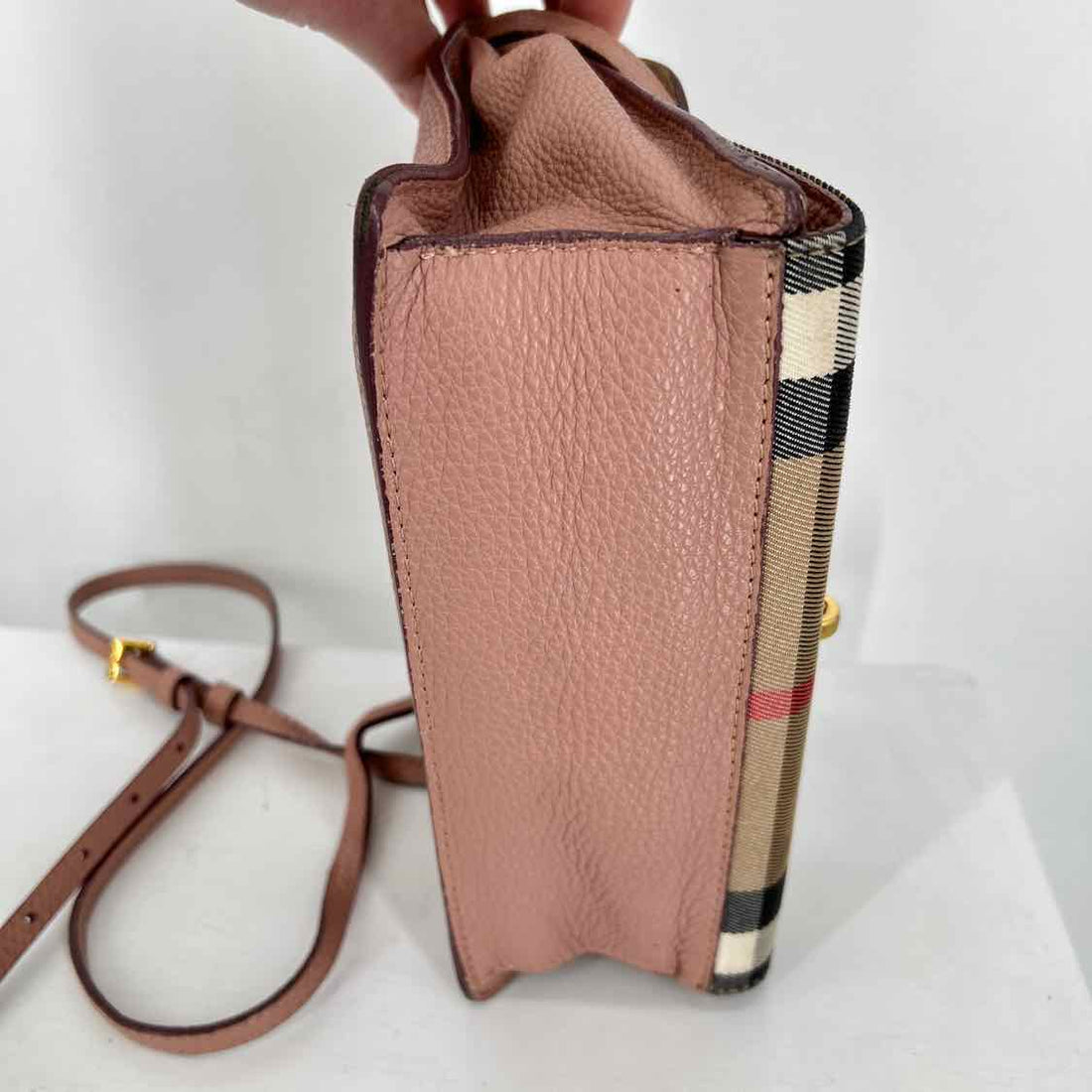 Burberry House Check Macken Crossbody