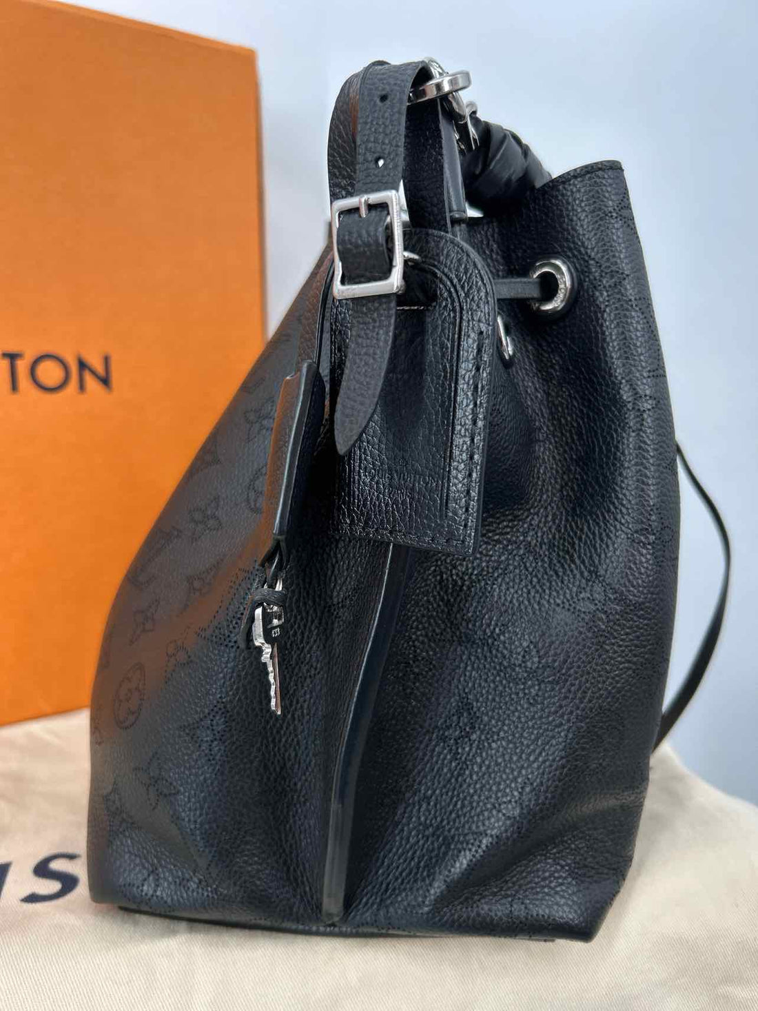Louis Vuitton Muria Mahiha Black Leather New LUXURY