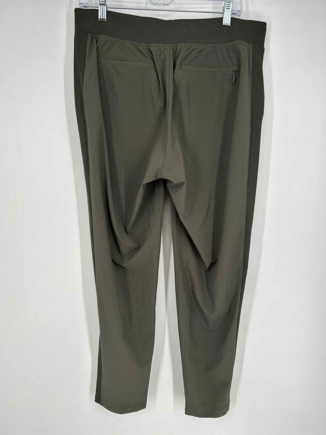 Athleta Size 12 Green Active Pants
