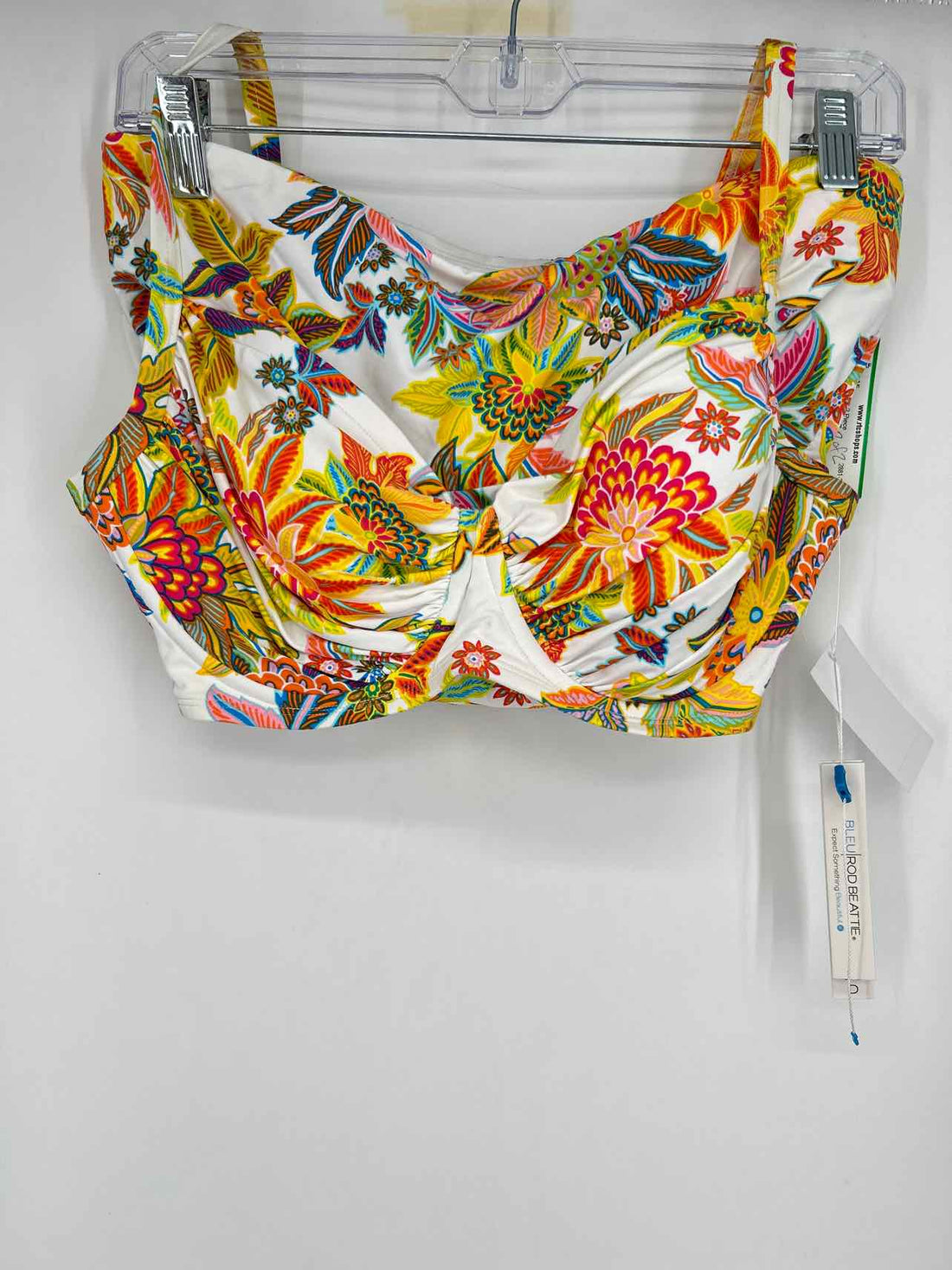 Bleu Rod Beattie Size 36D/6 White Floral NWT Swimsuit 2 Piece