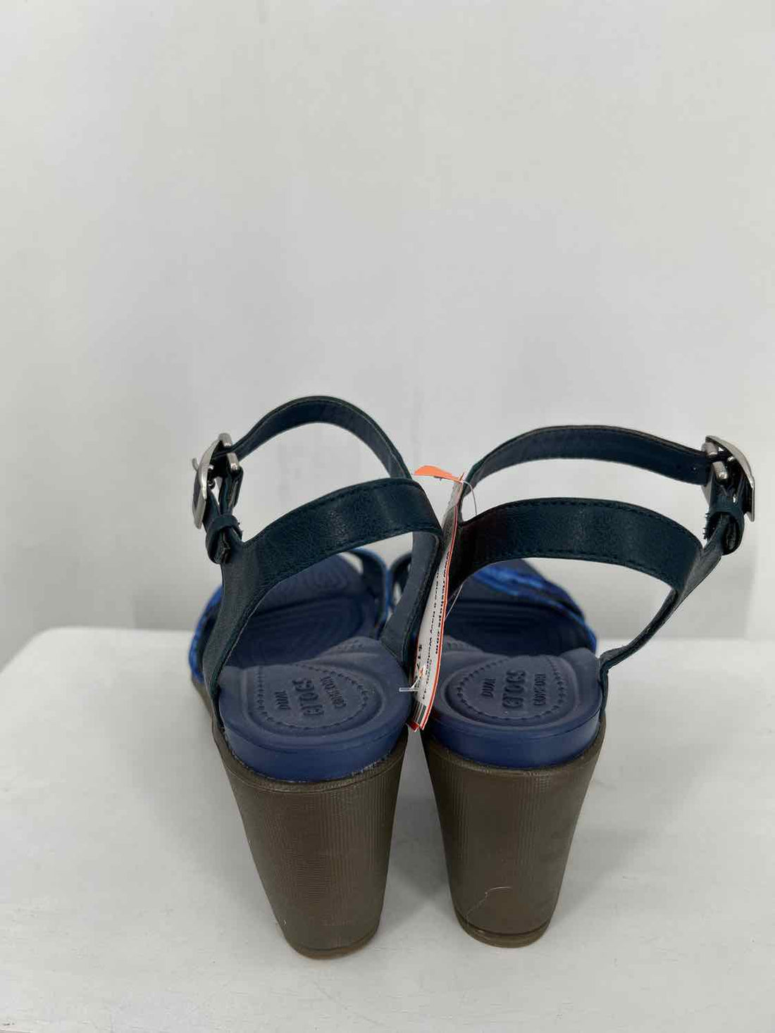 Crocs Women Size 9 Navy Wedges