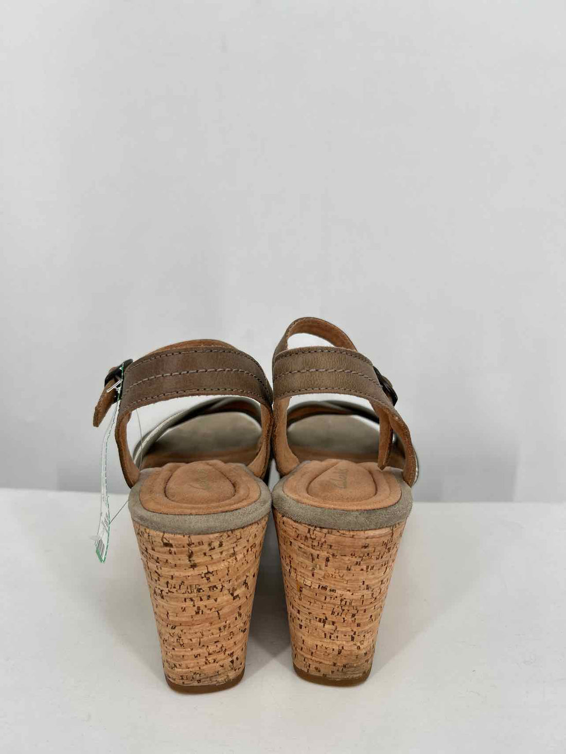 Clarks Women Size 7 Stone Wedges