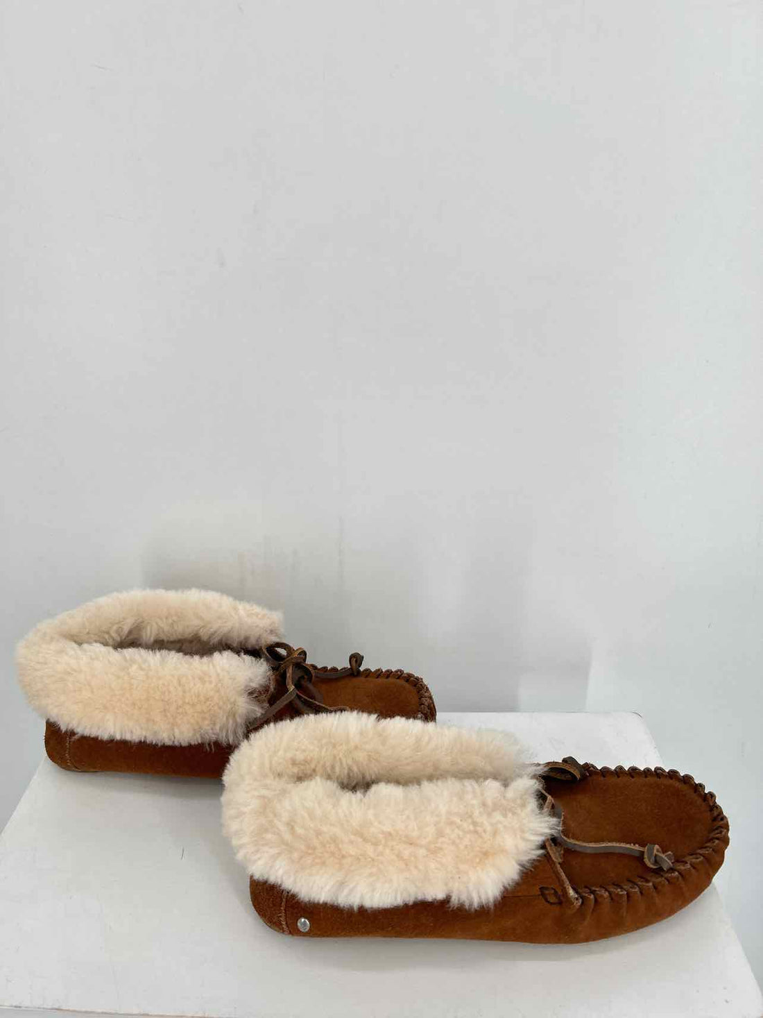 Emu Australia Women Size 9 Brown Genuine Suede Loafers