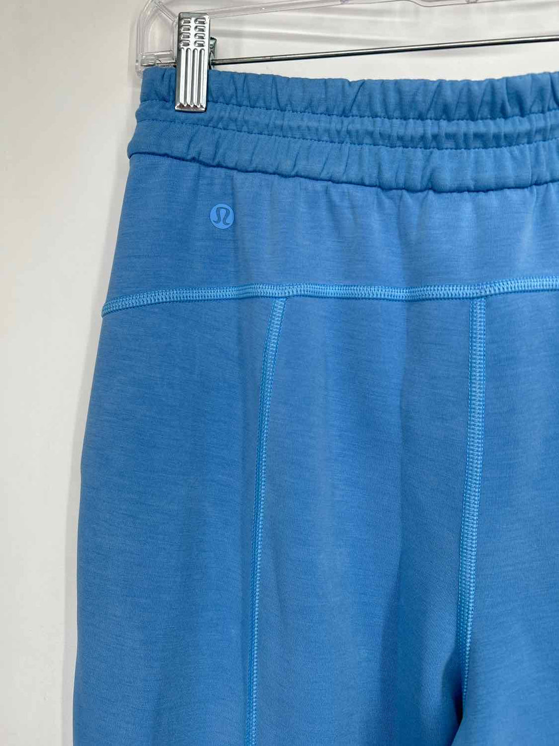 Lululemon Size 6 Blue Active Pants