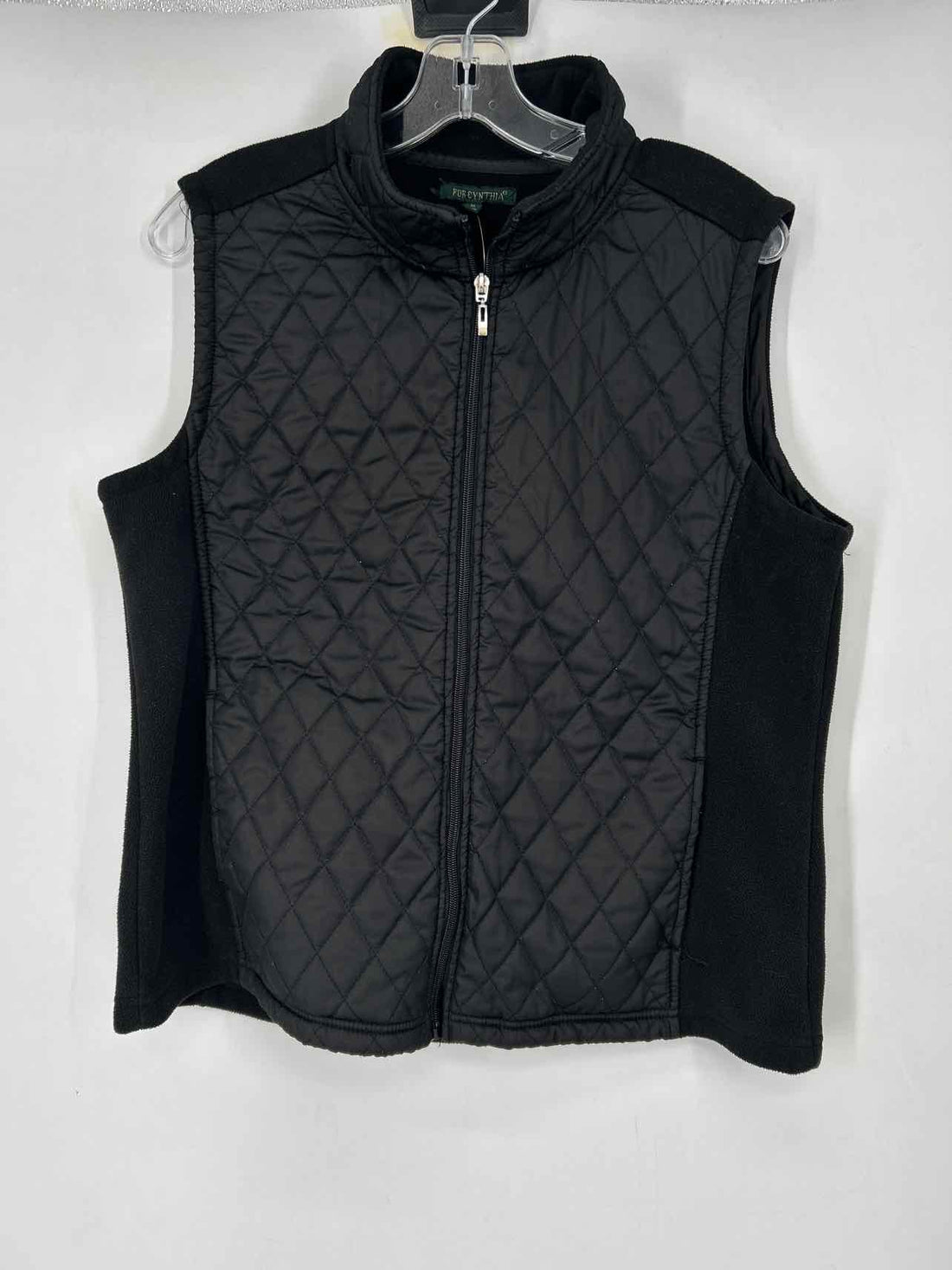 For Cynthia Size XL Black Vest