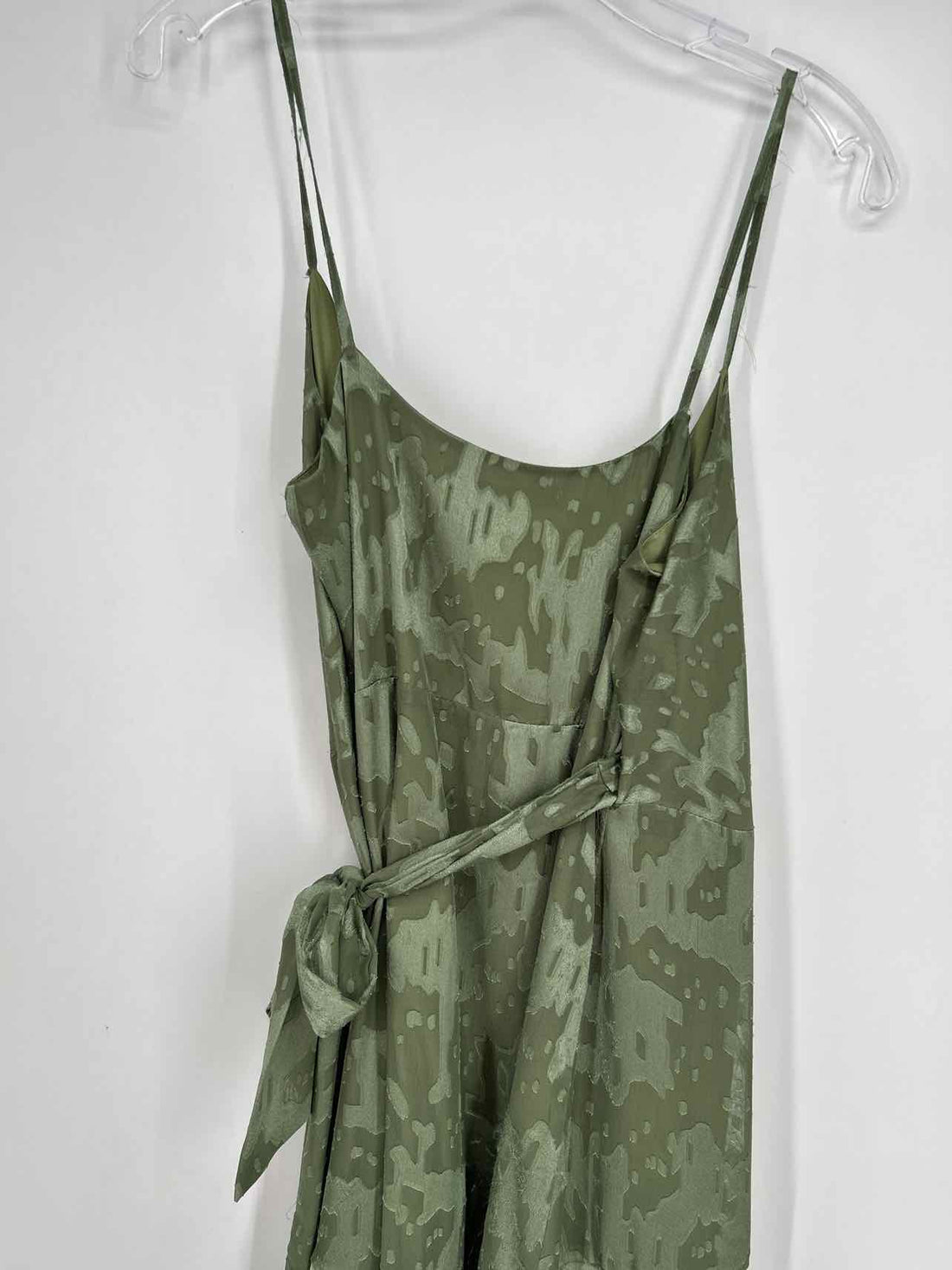 Hutch Size M Olive Maxi
