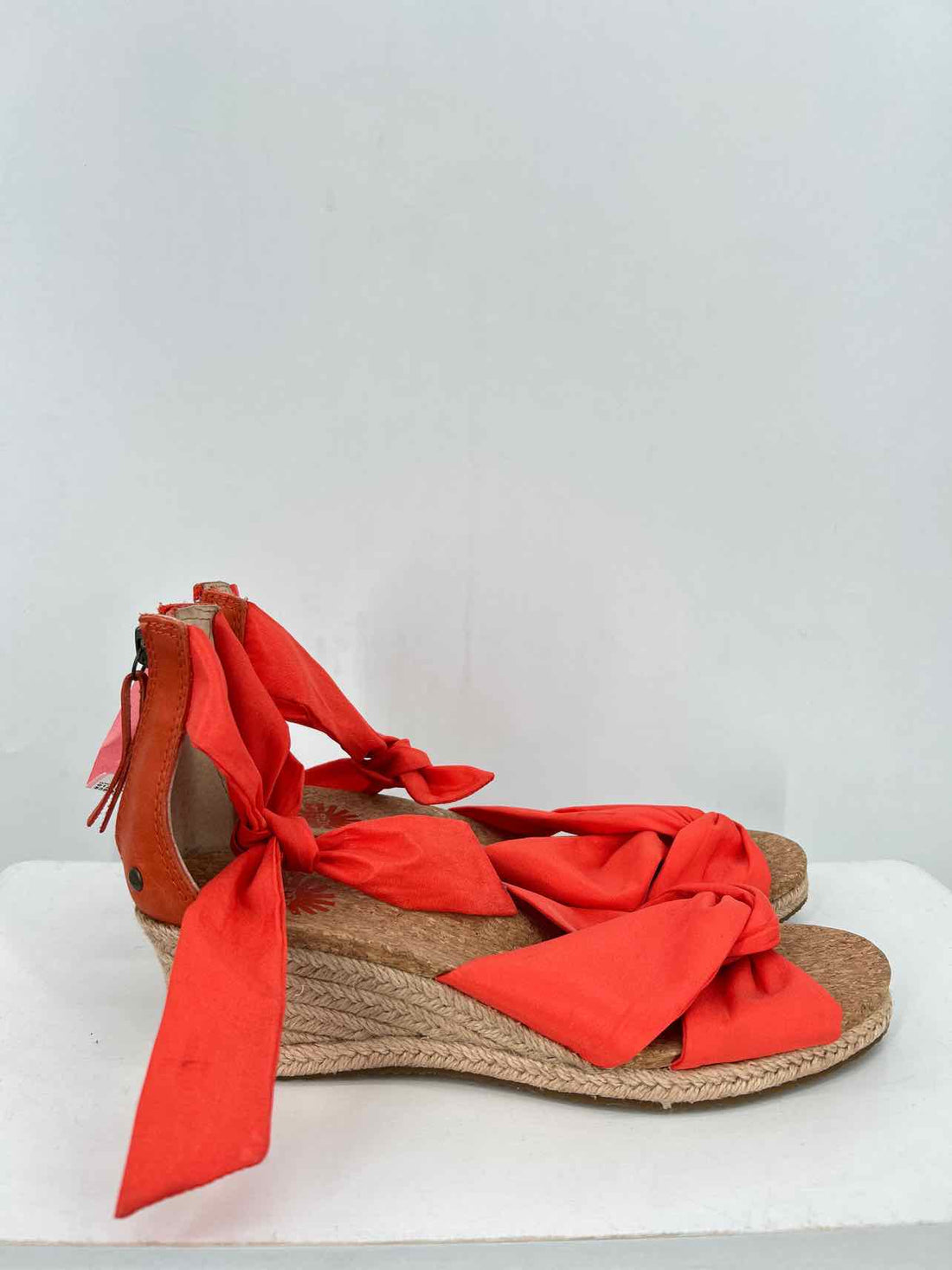 Ugg Women Size 8.5 Orange Wedges