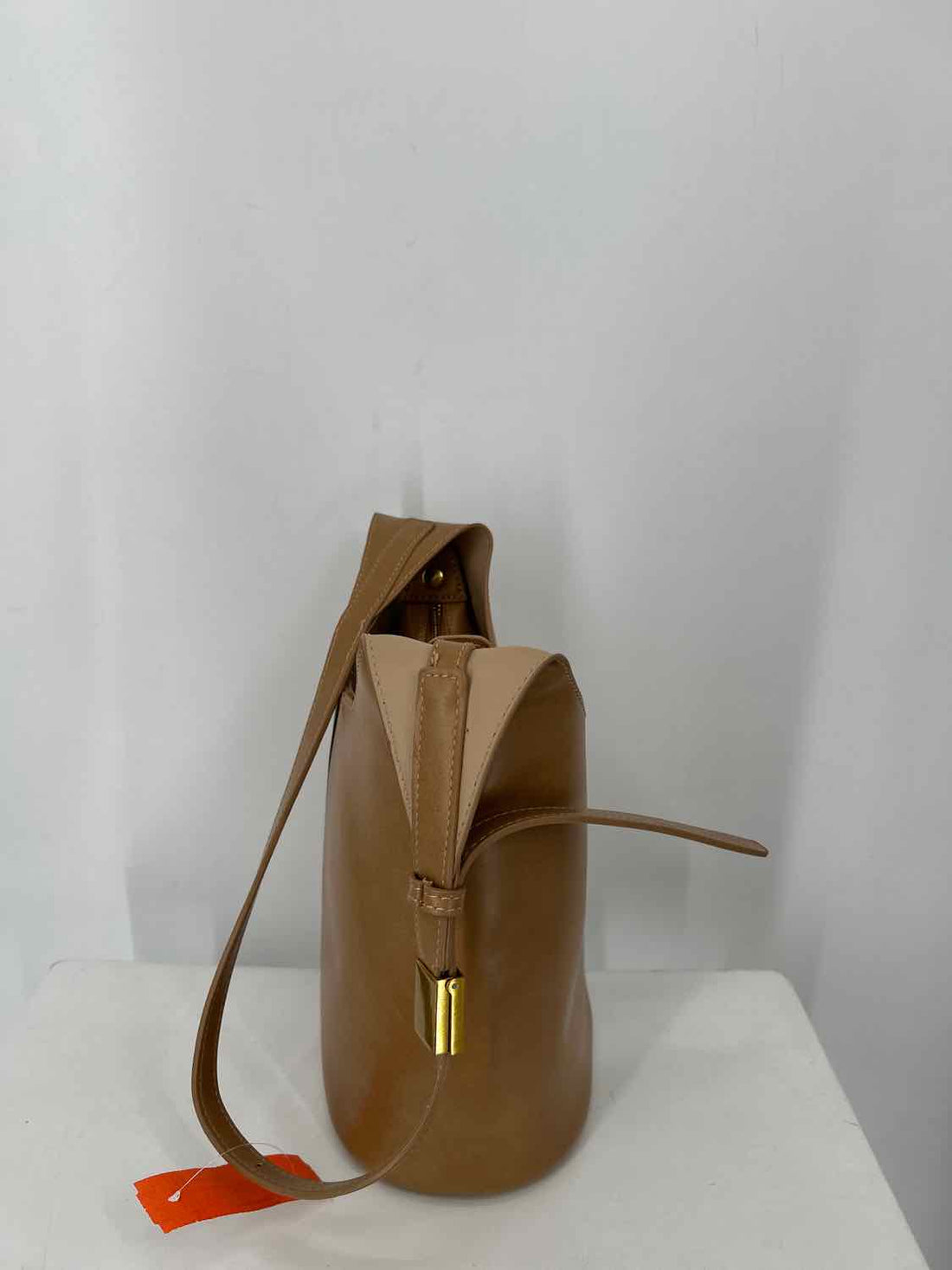 Antik Kraft Tan Faux Leather Pre Owned Shoulder
