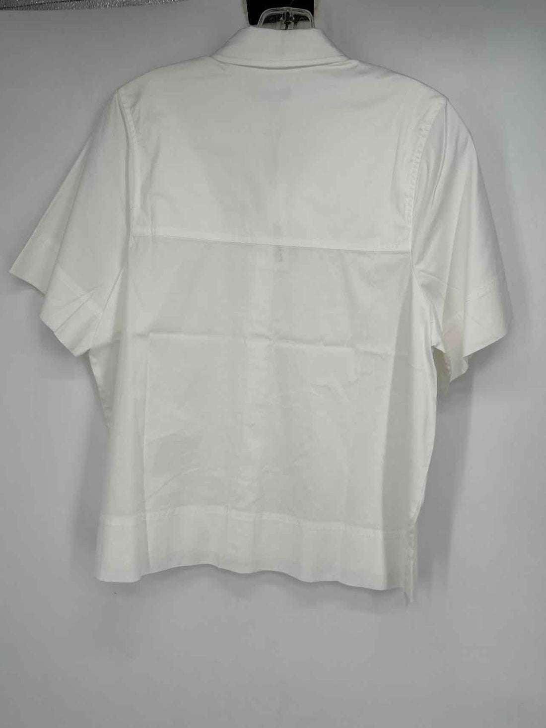 Chicos Size 1 (8) White NWT Short Sleeve