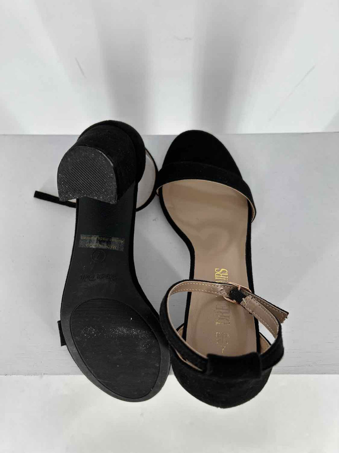 Dream Pairs Women Size 7 Black Heels