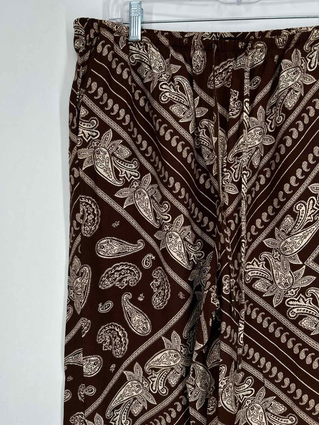 MNG Size L Brown Paisley Pants