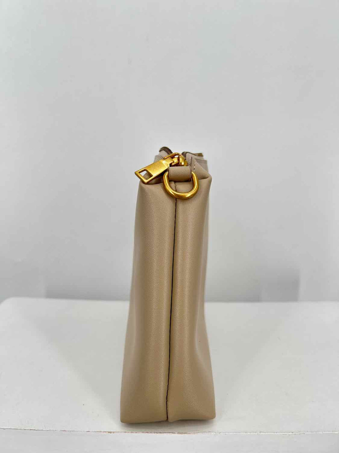 Melie Bianco Beige Vegan Leather Pre Owned Tote