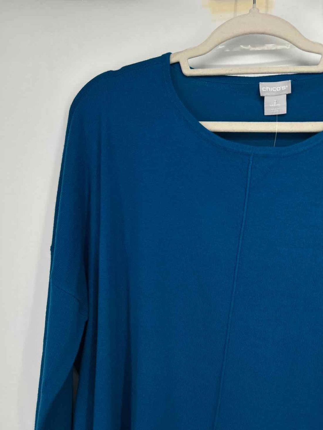 Chicos Size 2(L) Blue Pre Owned Long Sleeve