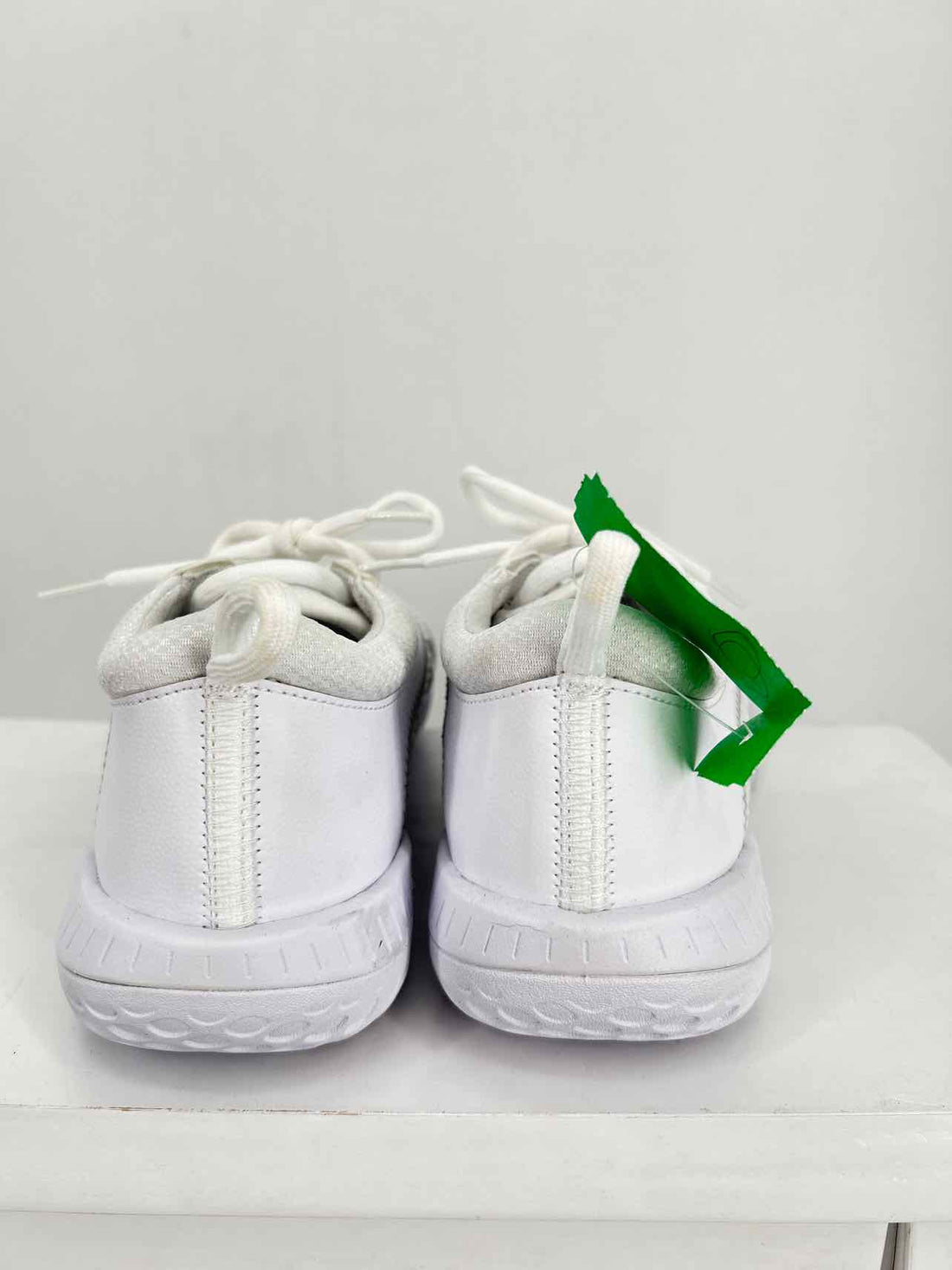Nike Women Size 11 White Sneakers