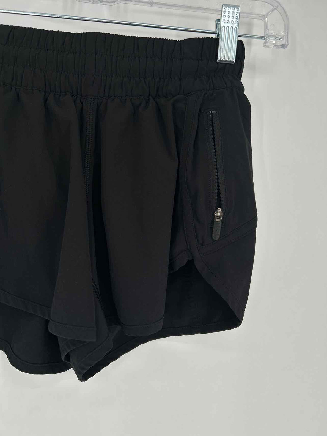 Lululemon Size 2 Black Active Shorts