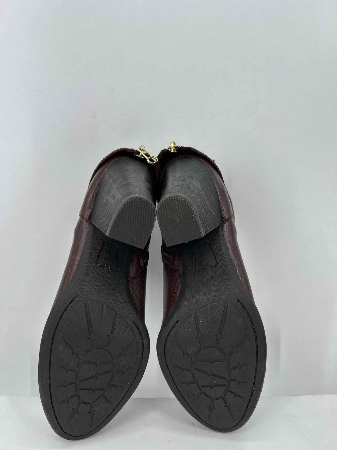 b.o.c Women Size 10 Dark Burgandy Ankle Boot