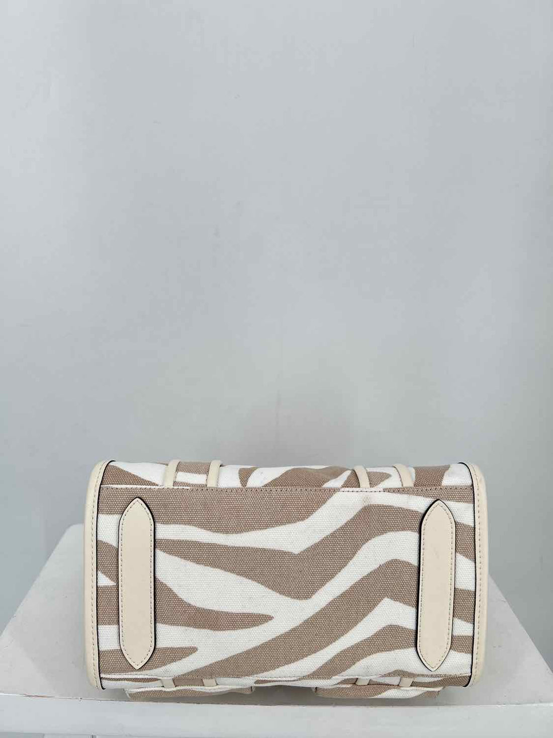 Kate Spade Beige Zebra Canvas Pre Owned Satchel