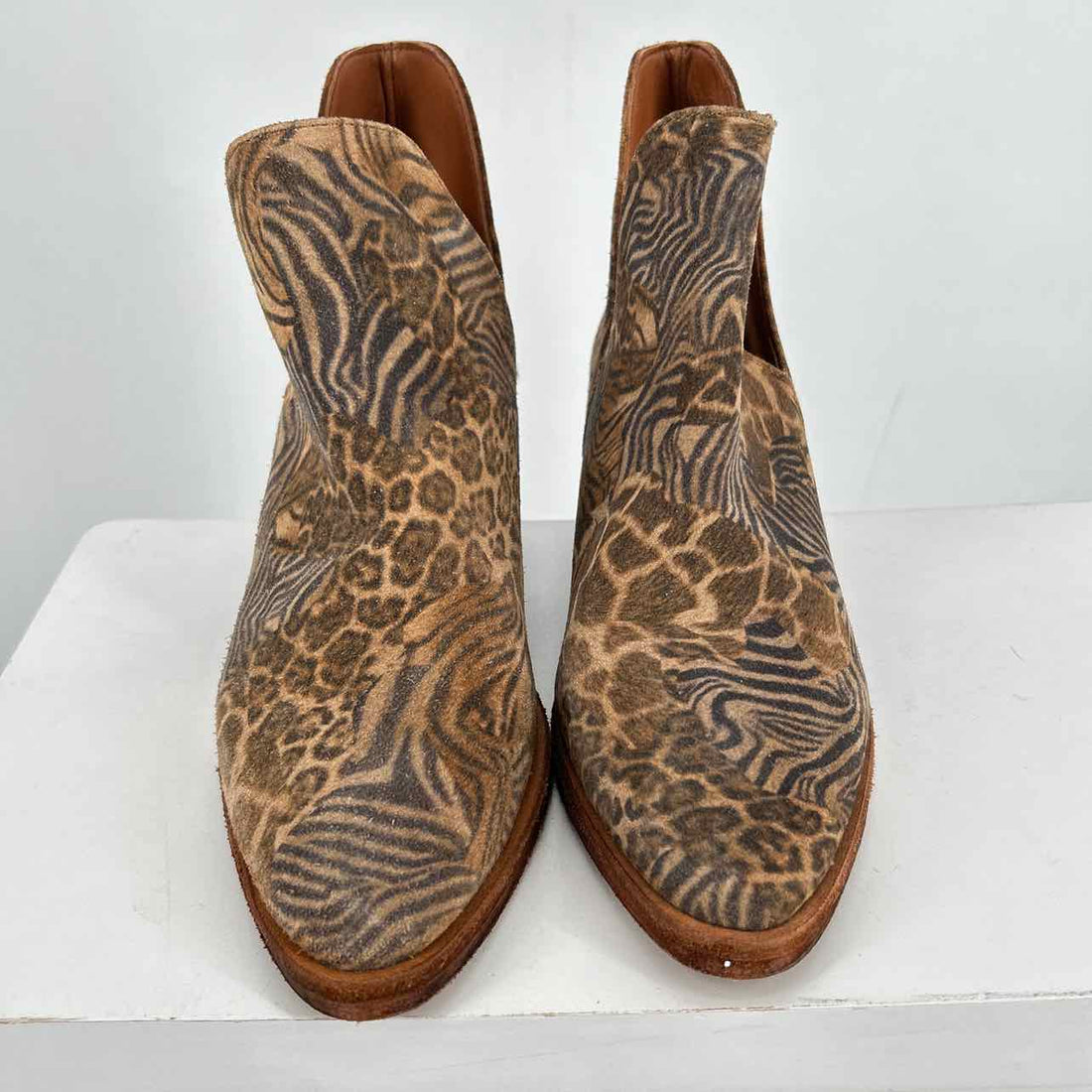 Free People Women Size 36 Animal Print Ankle Boot