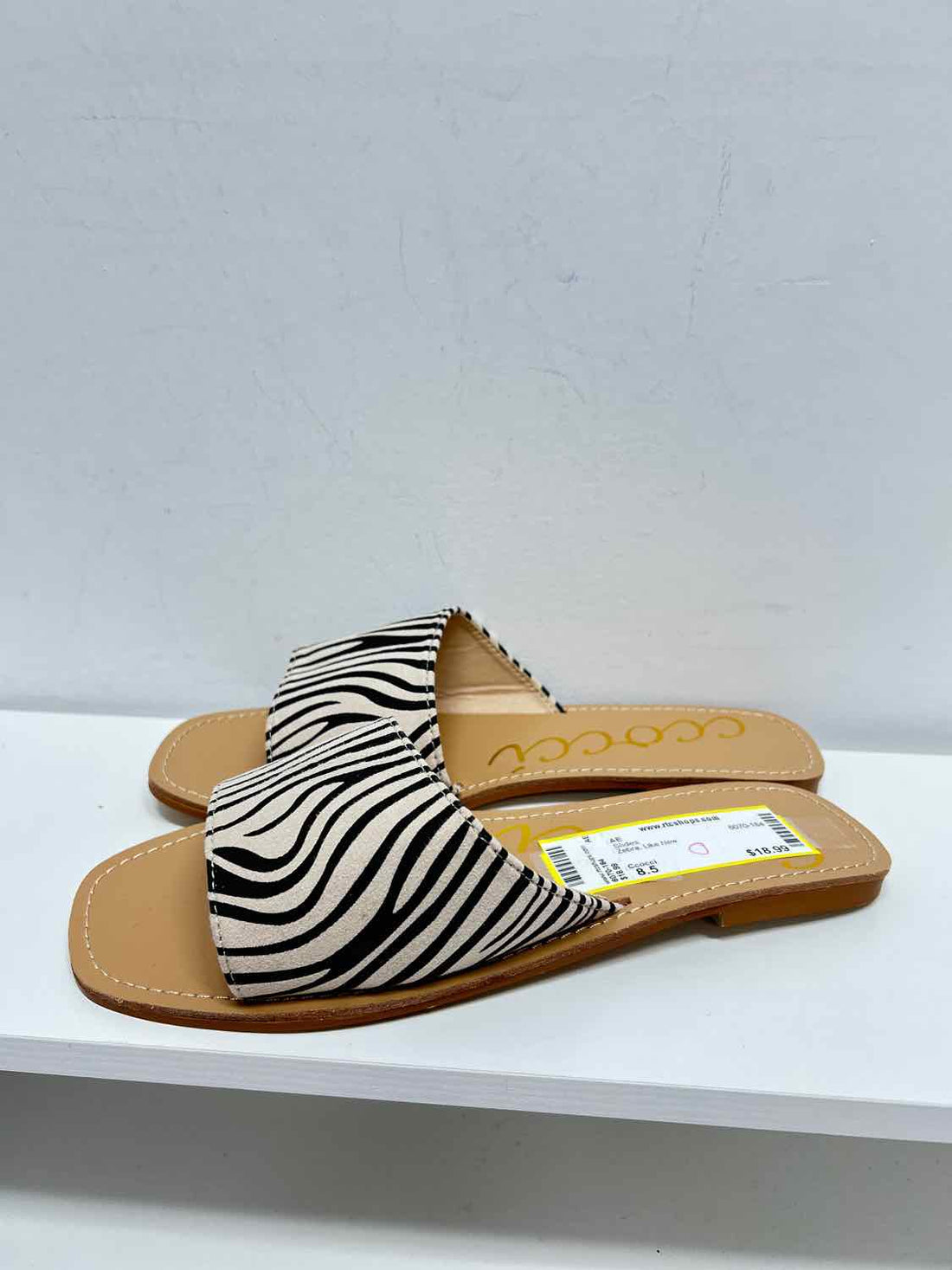 Ccocci Women Size 8.5 Zebra Like New Slides a