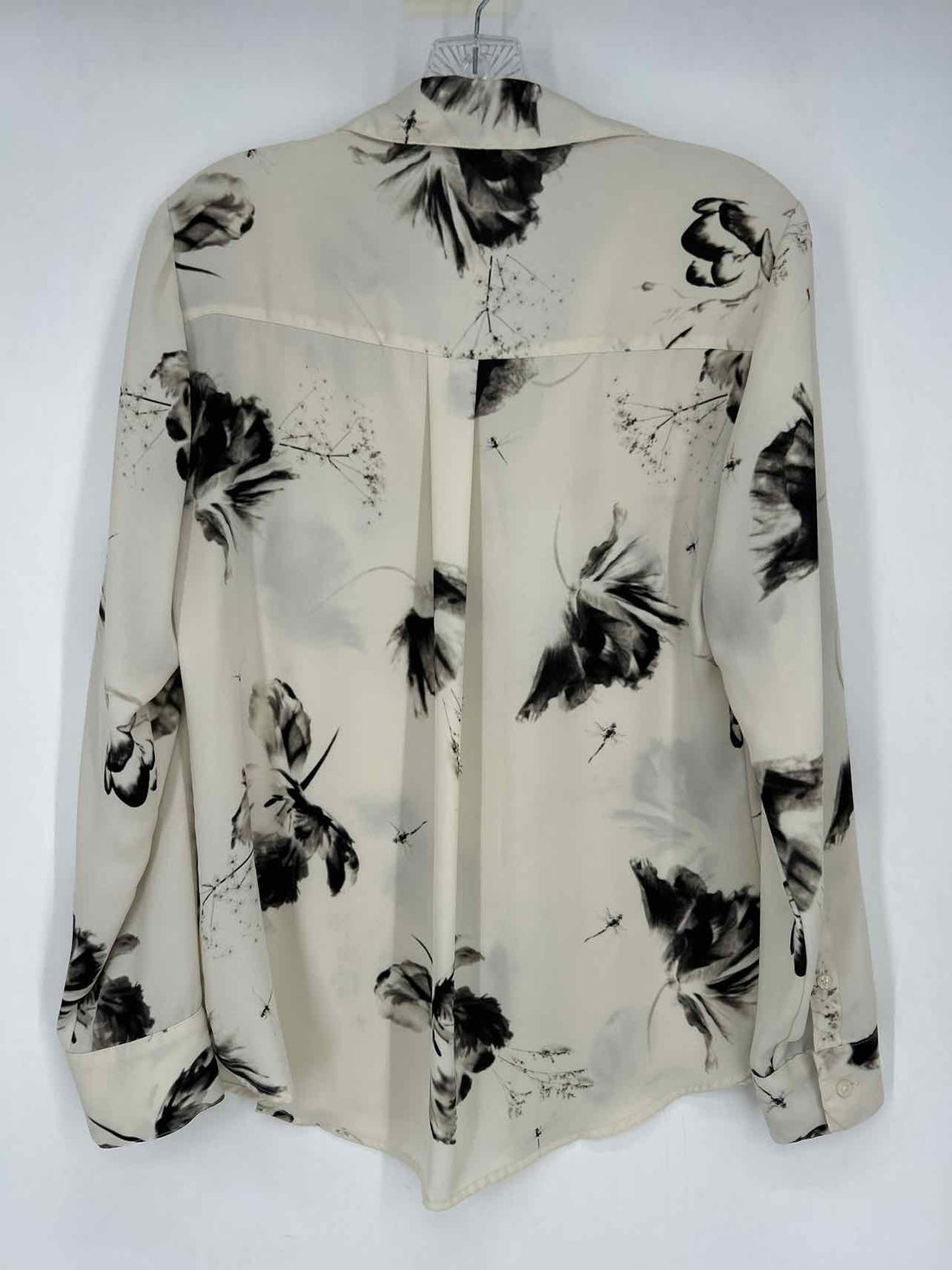 Express Size M Off White & Black Floral Long Sleeve