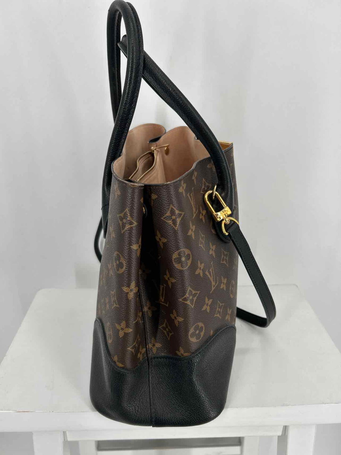 Louis Vuitton Flandrin Monogram & Black Coated Canvas & Leather Like New LUXURY