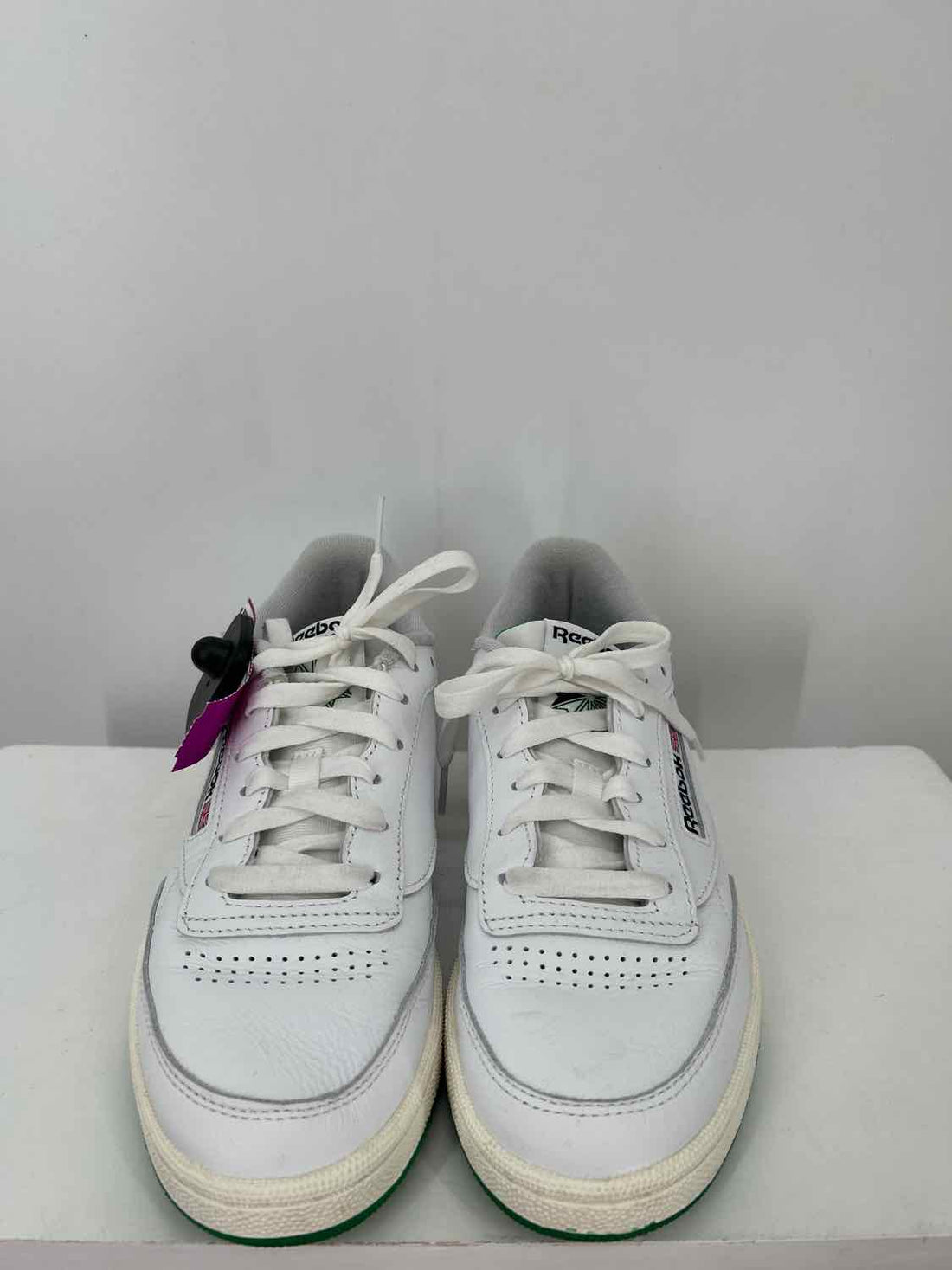 Reebok Women Size 8.5 White & Green Sneakers