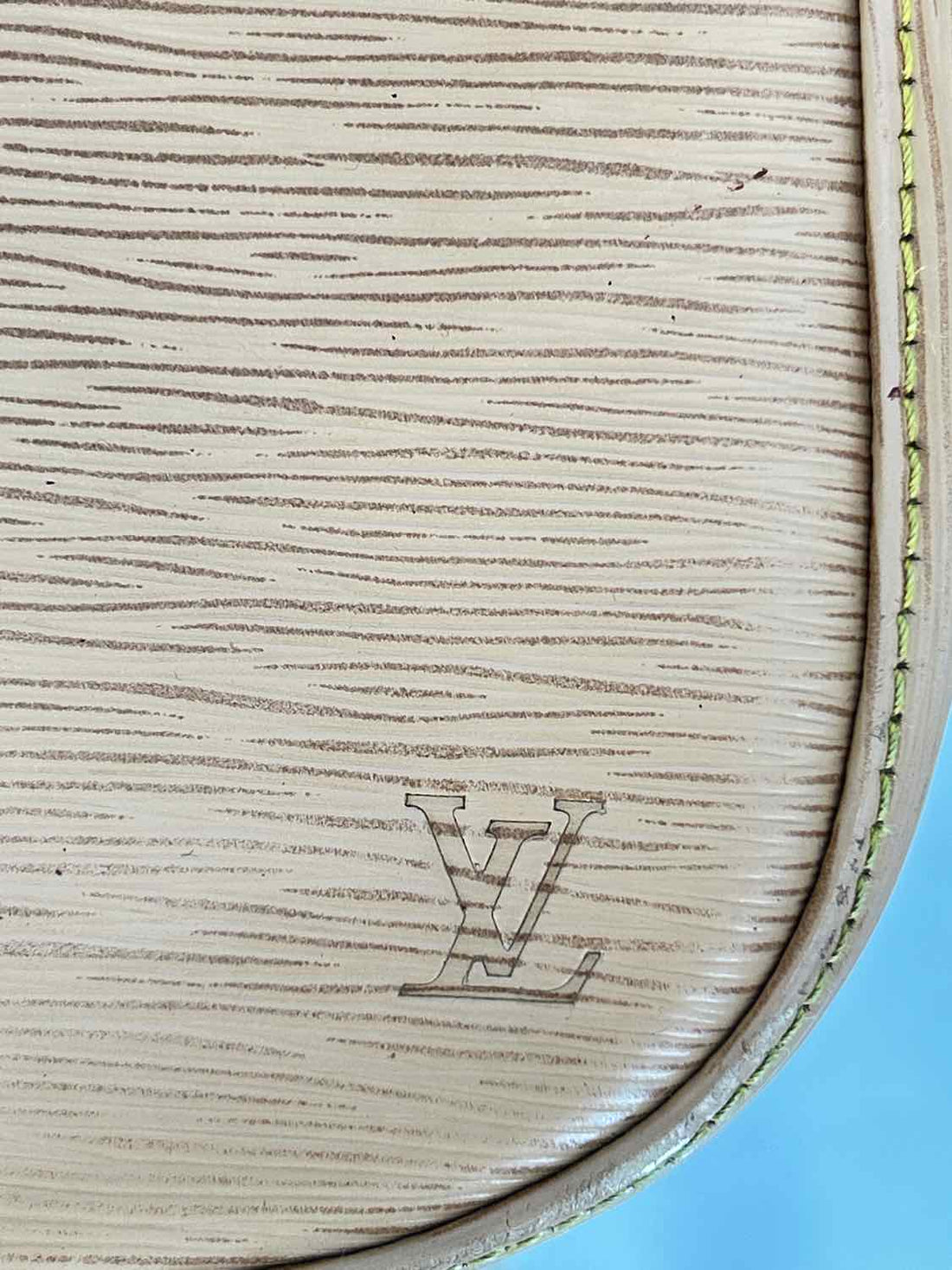Louis Vuitton Tan Epi Leather LUXURY