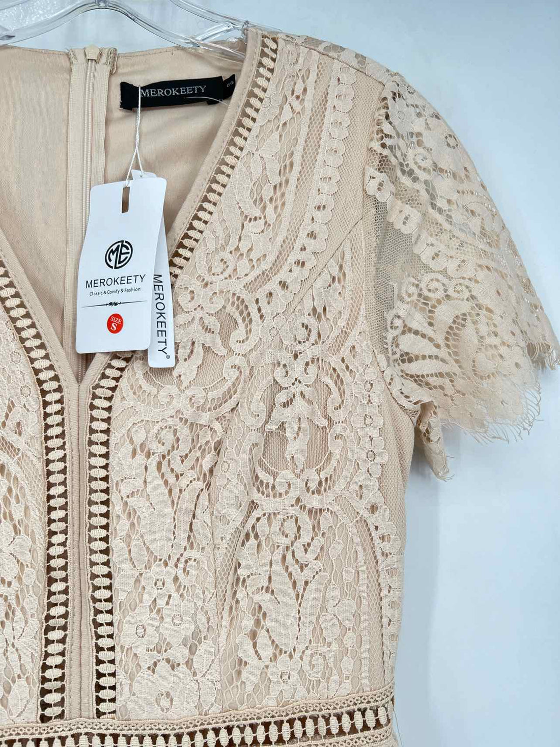 Merokeety Size S Cream Lace NWT Maxi