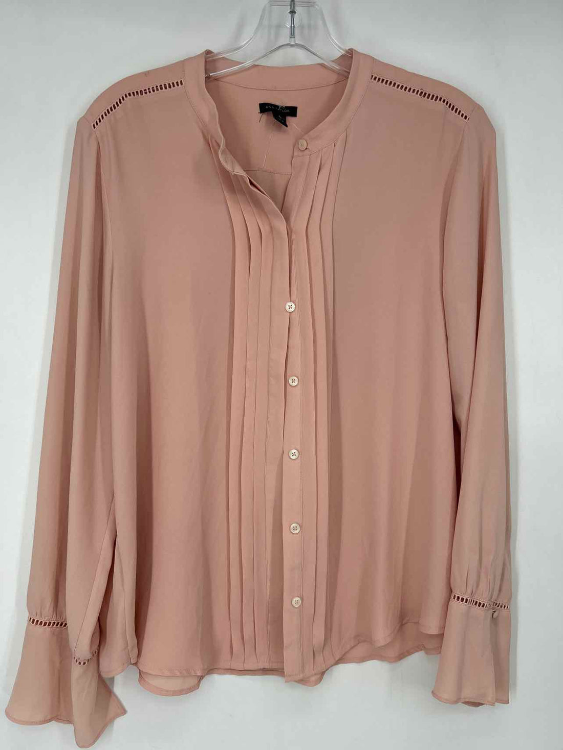Ann Taylor Size M Pink Long Sleeve
