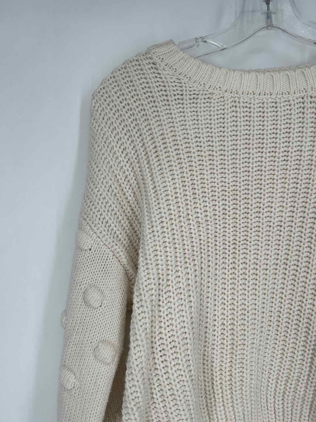Jessica Simpson Size M White Sweater