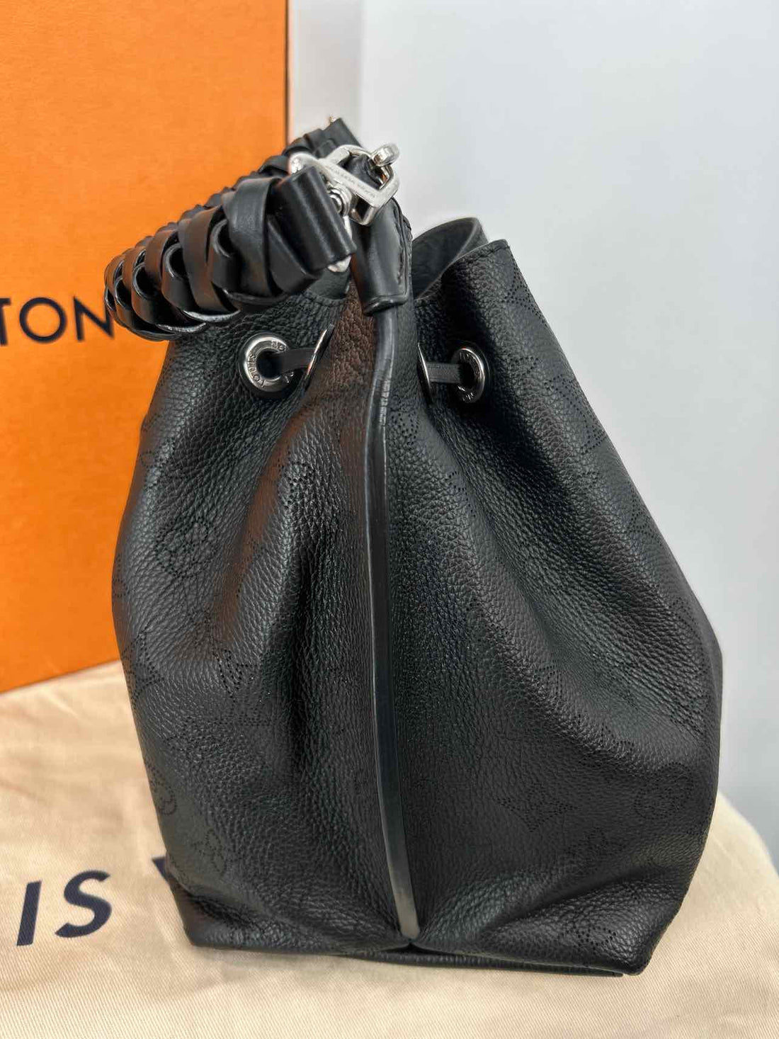 Louis Vuitton Muria Mahiha Black Leather New LUXURY