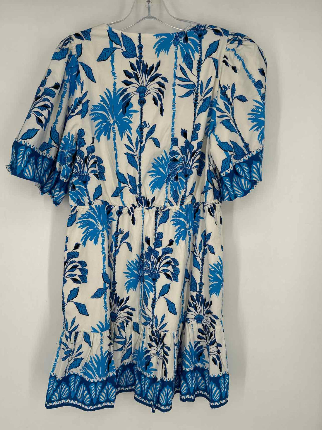 Lilly Pulitzer Size S White Floral NWT Lilly Pulitzer Luxletic Dress