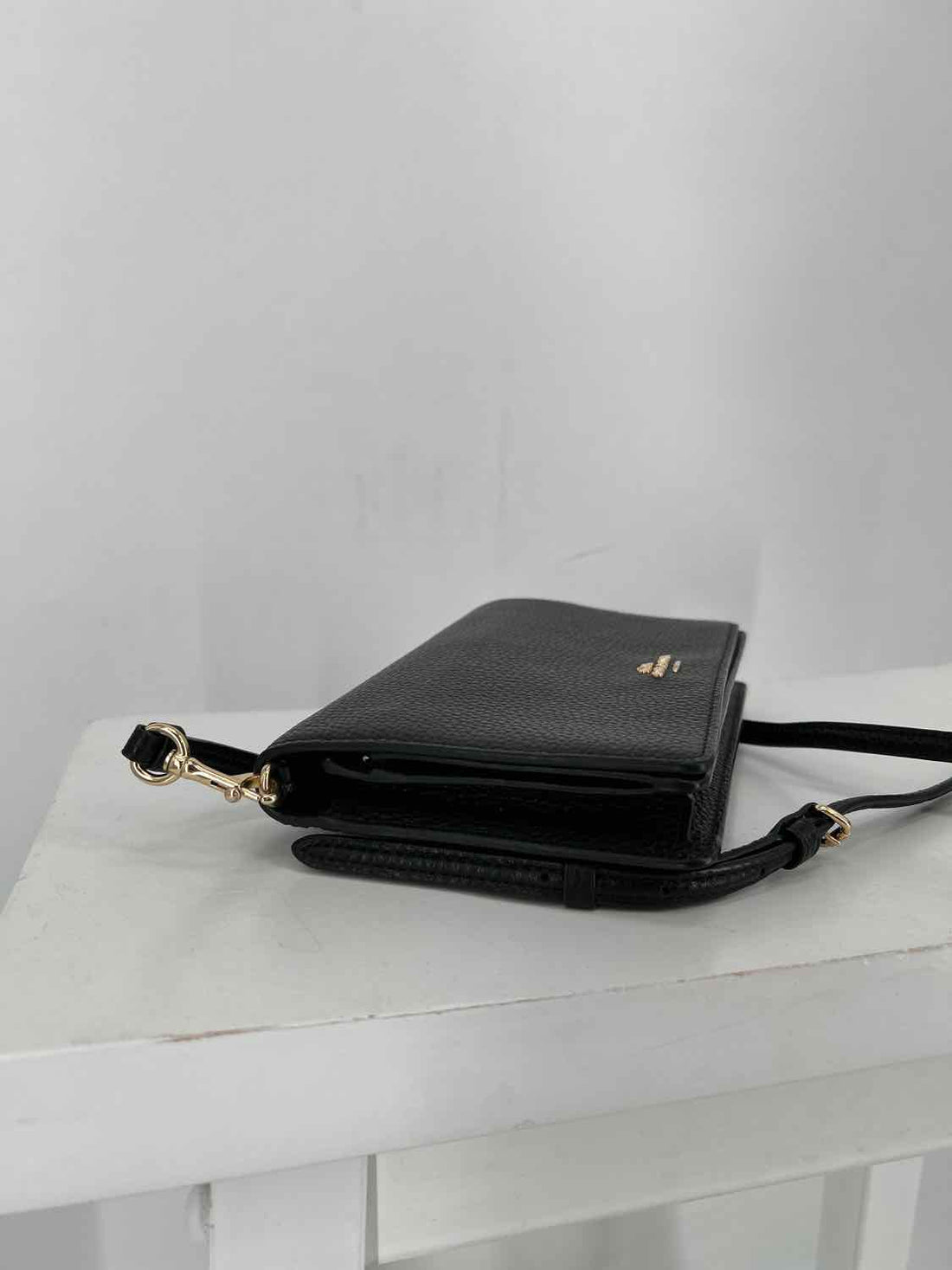 Coach Black Genuine Leather Pre Owned Crossbody