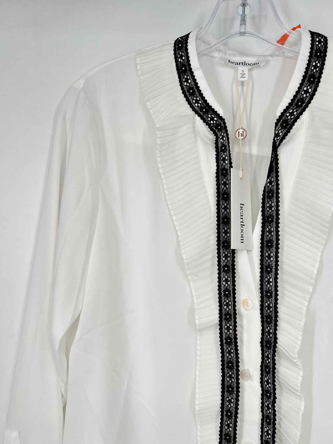 Heartloom Size S White NWT Long Sleeve