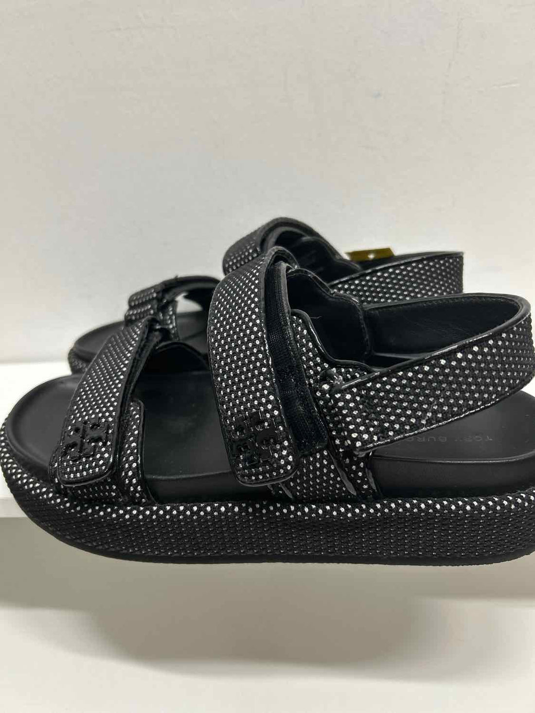 Tory Burch Women Size 9 Black Excellent Condition Mesh Sandals