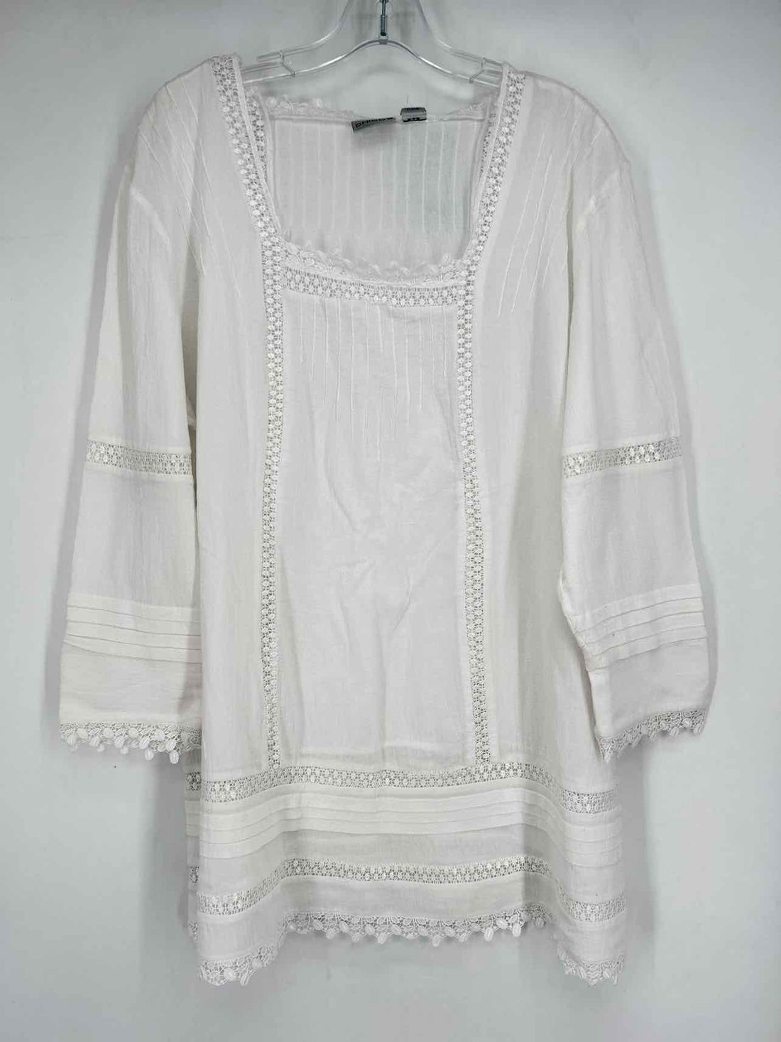 Chicos Size 3/XL White Vintage Long Sleeve
