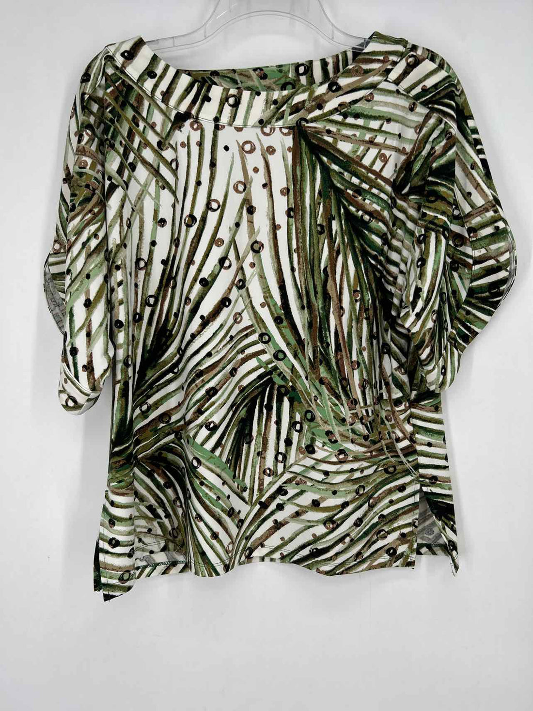Chicos Size 1/M Green & White Print Short Sleeve