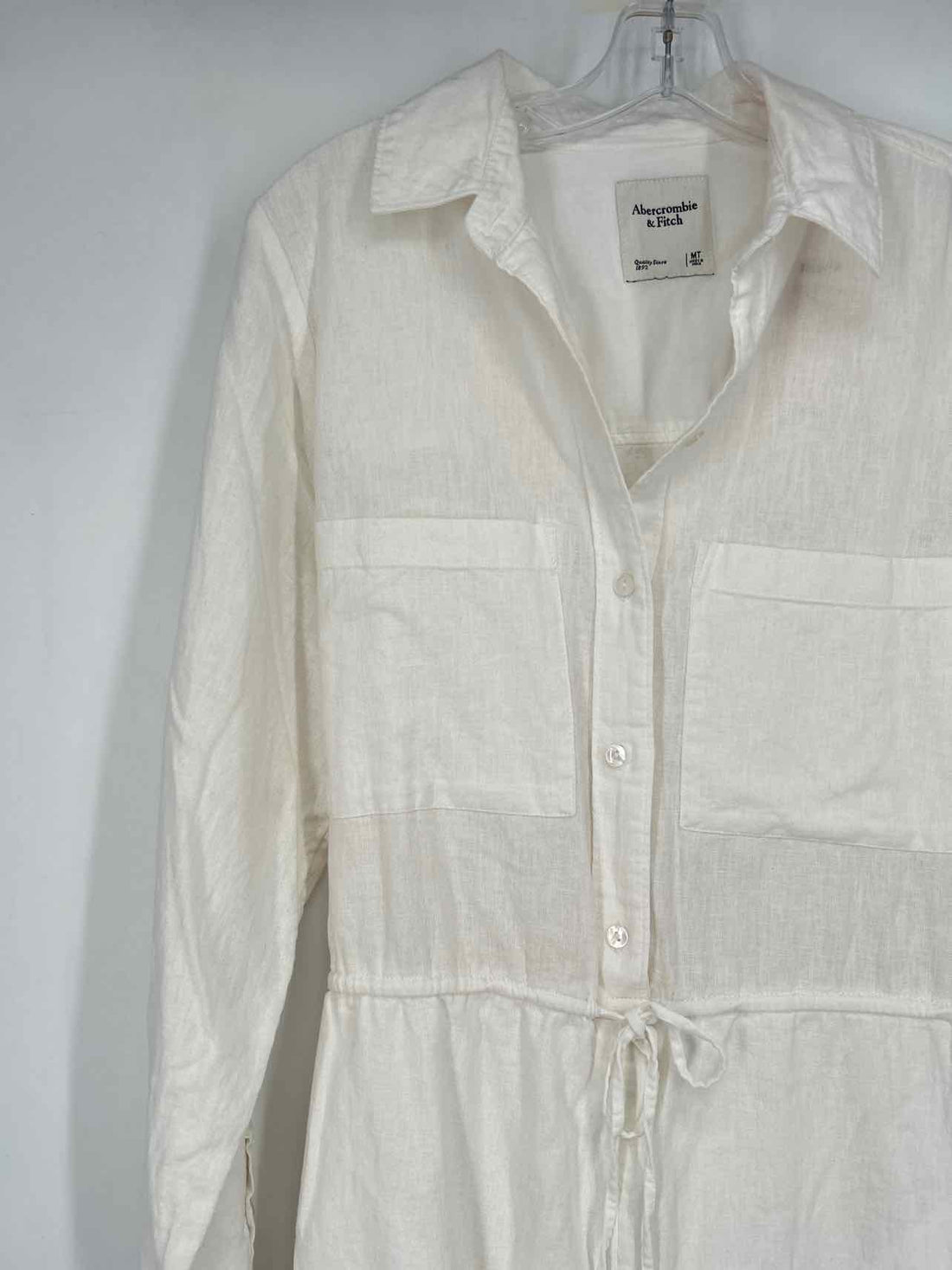 Abercrombie & Fitch Size MT White Long Sleeve Rompers