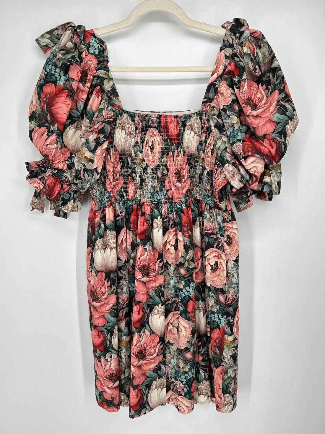 Entro Size L Black Green & Pink Floral Short Sleeve Dress