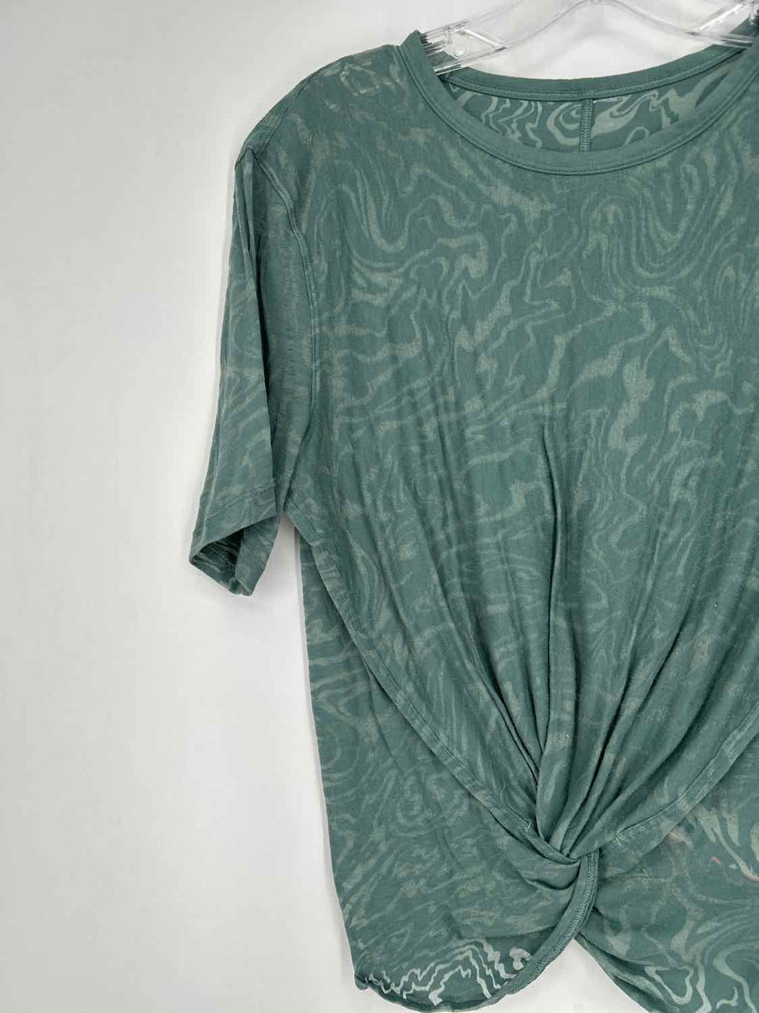 Lululemon Size No Size Green Print Active Tops