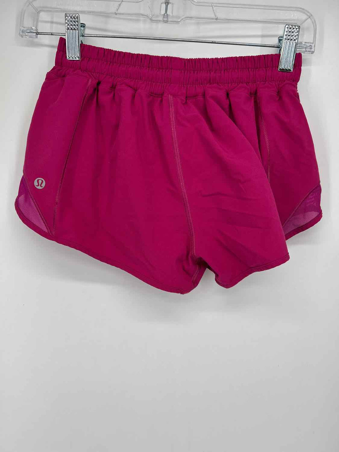 Lululemon Size 4 Fuschia Active Shorts