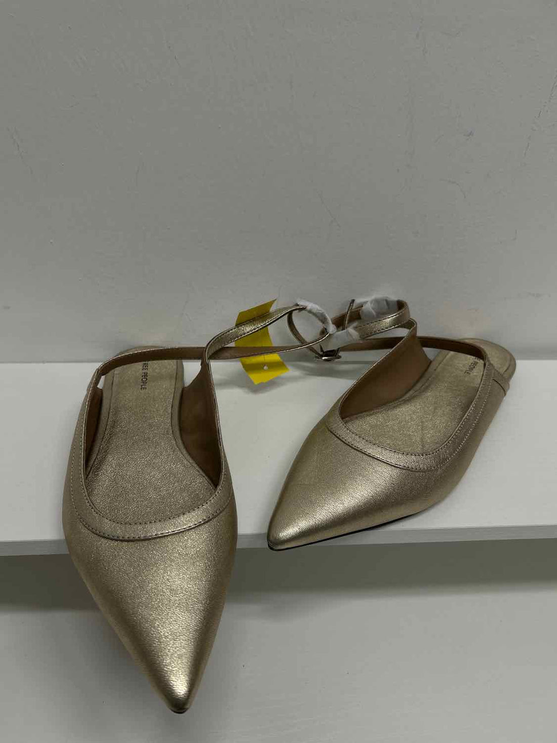 Free People Women Size 8.5 Gold NWT Genuine Leather Flats
