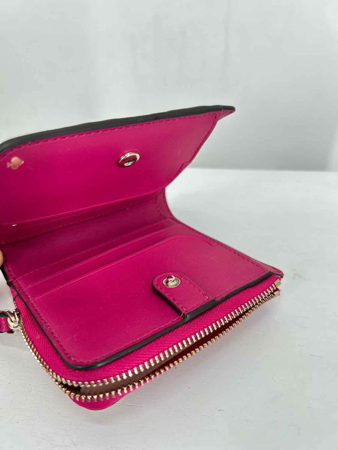 Kate Spade Small Zip Bifold Wallet Pink New Wallet