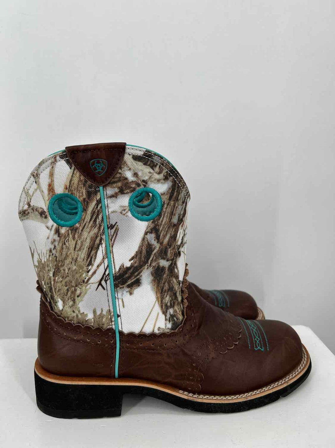 Ariat Women Size 8.5 Brown & White Cowboy Boot